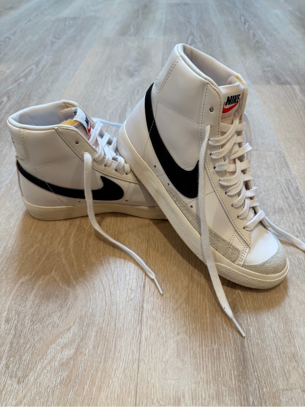Nike Blazer Mid 77 Vintage Sneakers